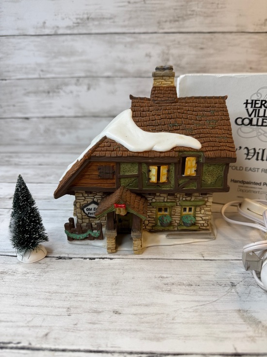 Department 56 Other - Dept 56 “ Old East Rectory” Dickens Christmas village w box, light and tree 1997